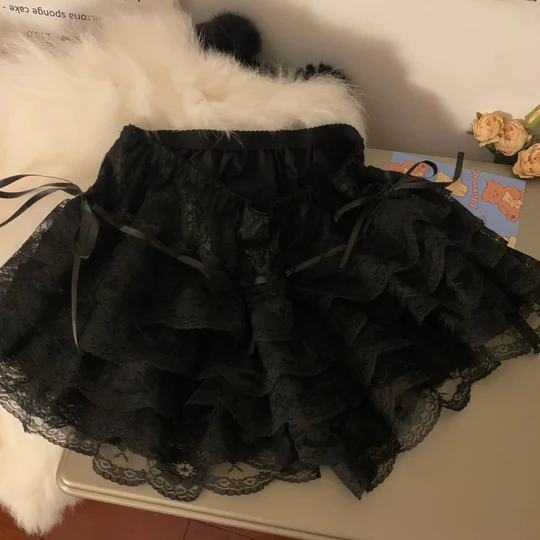 03B5F59A-9AE8-47DF-9A64-CC08738C90AC_540x.webp Inner Lacey Shorts