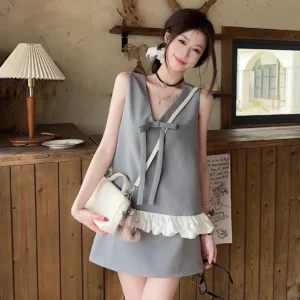 3A79B20A-6625-43F6-85E0-591F8D9003B9.webp Elle Sleeveless Top + Skirt Two Piece Set